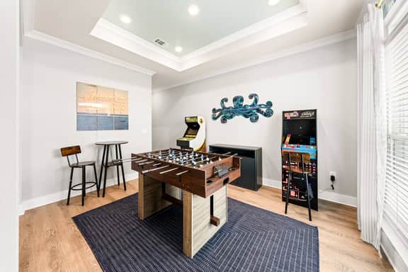 5BR|Salt Pool, Fire Pit, Game/Movie Rm* Sleeps 15